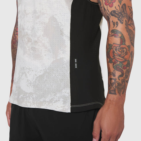 0949. Laser-Vent™ Singlet Tank - Realtree® Xtreme