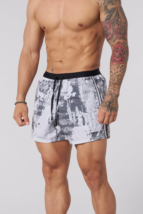 1051 - Ultra Running Shorts