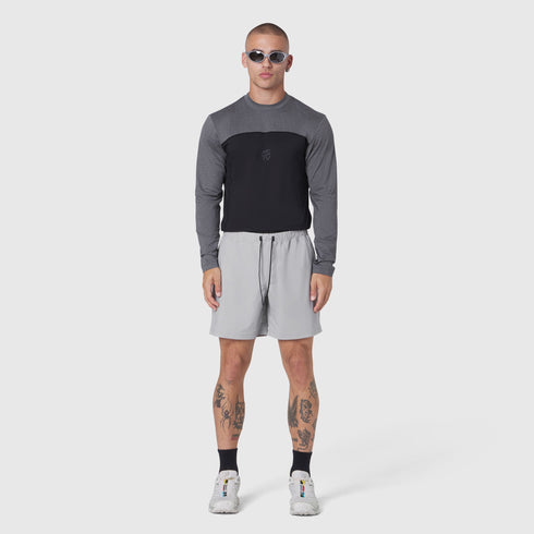 1190. AEROSILVER® UPF50+ Run Long Sleeve - Black