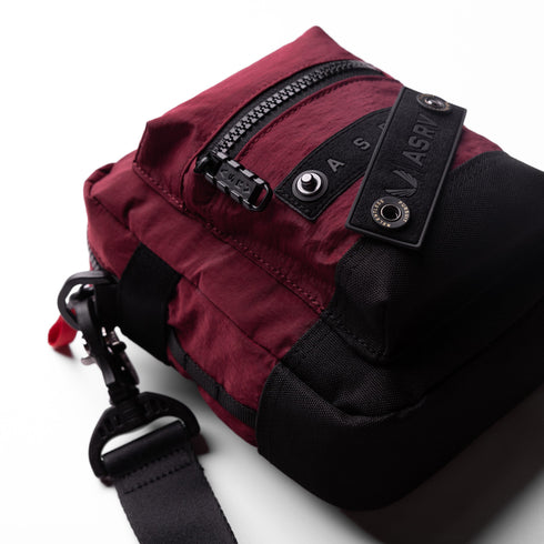 1232. Ripstop Shoulder Bag - Crimson