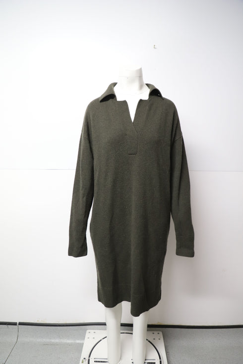 Women's Joseph Oversized Knit Dress in Dark Green Wool