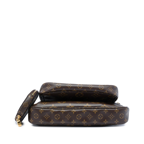 Multi Pochette Accessoires Monogram Canvas