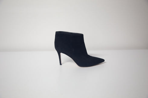 Women's Gianvito Rossi Stiletto Ankle Boots in Black Suede