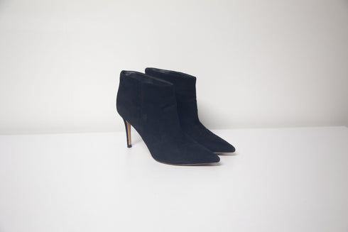 Women's Gianvito Rossi Stiletto Ankle Boots in Black Suede