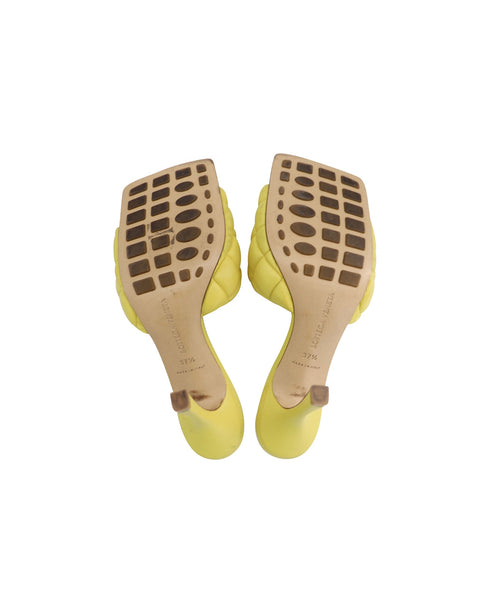 Women's Bottega Veneta Quilted Padded Mule in Yellow Leather