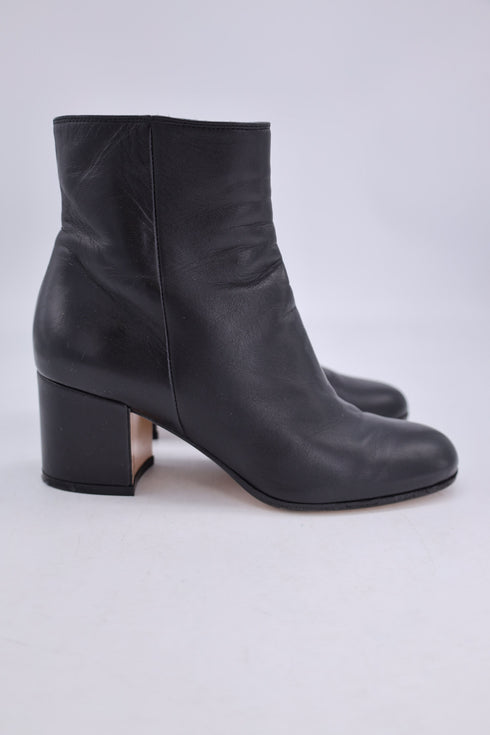 Women's Gianvito Rossi Black leather chunky heeled booties with side zip 35.5