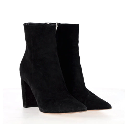 Women's Gianvito Rossi Pointed-Toe Ankle Boots in Black Suede