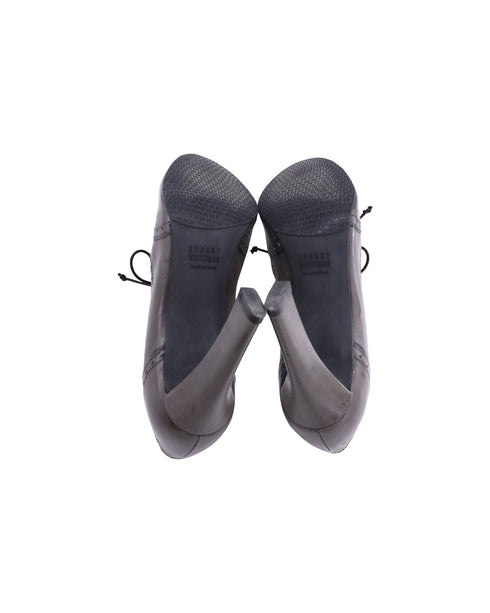 Women's Stuart Weitzman Lace-Up Wingtip Pumps in Grey Leather