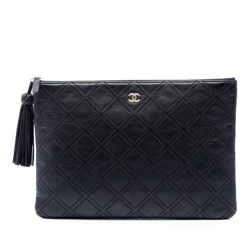 Diamond Double Stitch O Case Clutch Quilted Calfskin Large