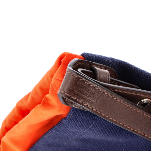 On-The-Go Dog Pouch Toile