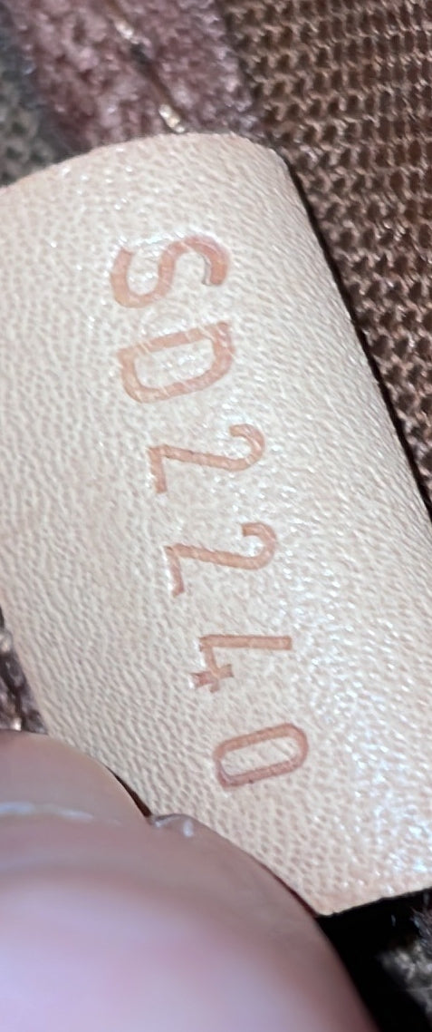 Favorite Handbag Monogram Canvas MM