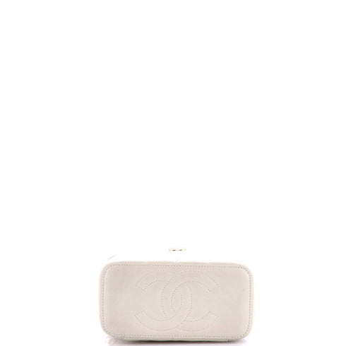 Trendy CC Top Handle Vanity Case with Chain Quilted Lambskin Small