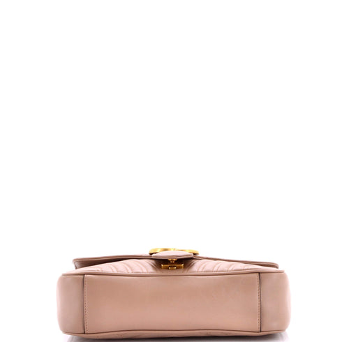 GG Marmont Flap Bag Matelasse Leather Medium