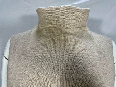 Women's The Row Knitted Turtleneck Sleeveless Sweater in Beige Cashmere