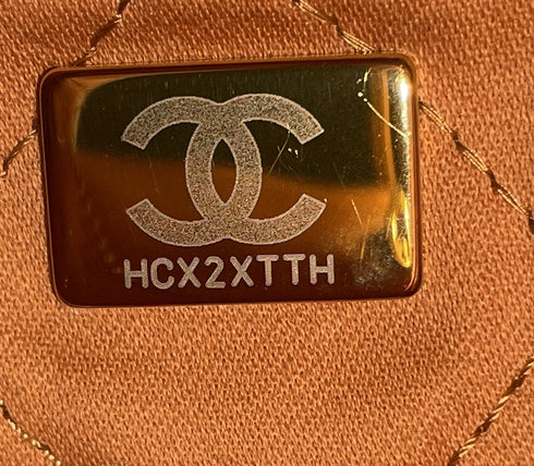 22 Chain Hobo Quilted Calfskin Large