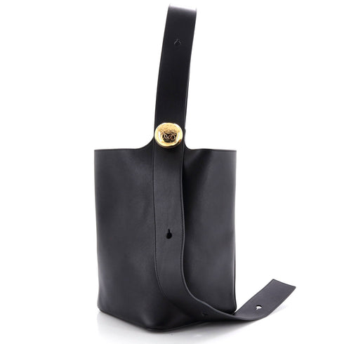 Pebble Bucket Bag Leather