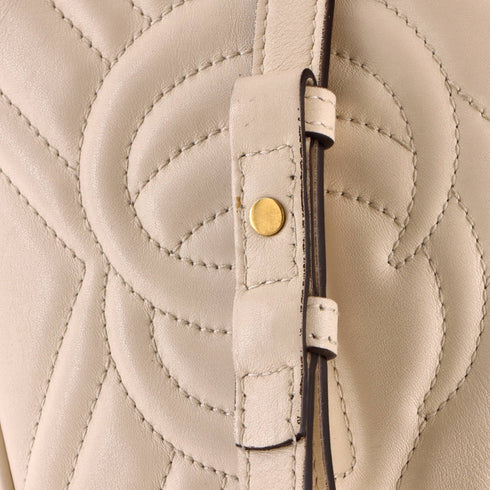 GG Marmont Shoulder Bag Matelasse Leather Small
