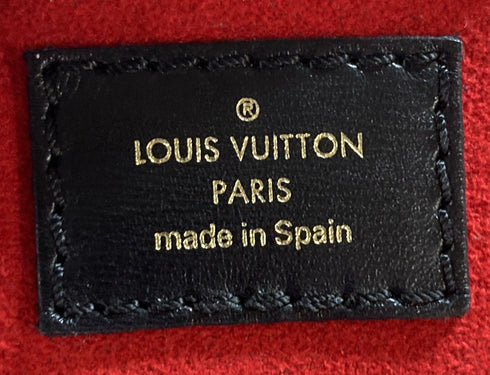 Petit Sac Plat Bag Limited Edition Fall in Love Monogram Canvas