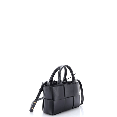Arco Tote Maxi Intrecciato Leather Candy