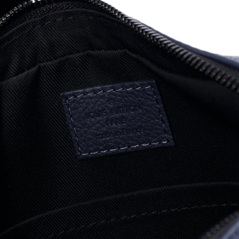 Trio Messenger Bag Monogram Shadow Leather