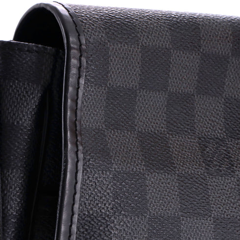Daniel Messenger Bag Damier Graphite MM
