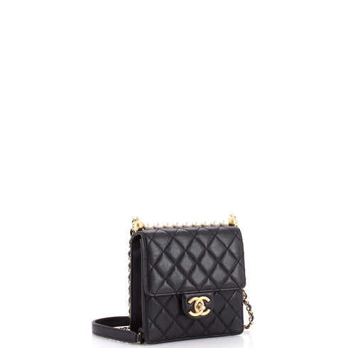 Chic Pearls Flap Bag Quilted Lambskin Mini