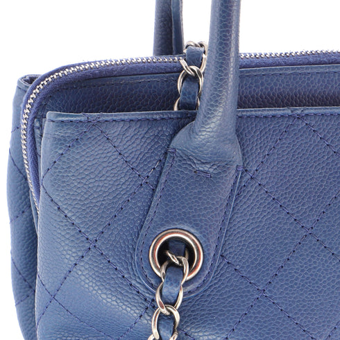 Urban Shopping Tote Quilted Caviar Small