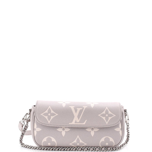 Ivy Wallet on Chain Bicolor Monogram Empreinte Giant