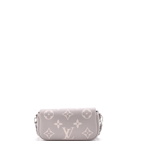 Ivy Wallet on Chain Bicolor Monogram Empreinte Giant