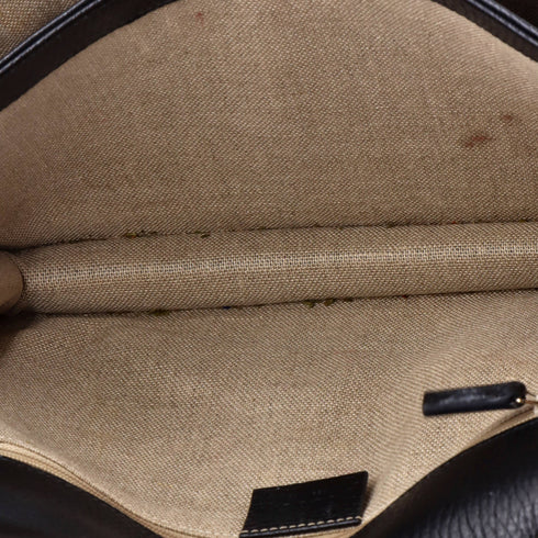 Interlocking Shoulder Bag Leather Medium