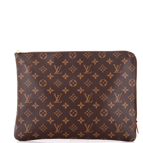 Etui Voyage Pouch Monogram Canvas MM