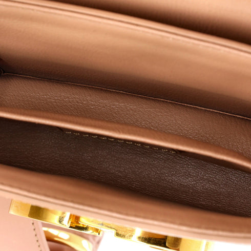 30 Montaigne Box Bag Leather