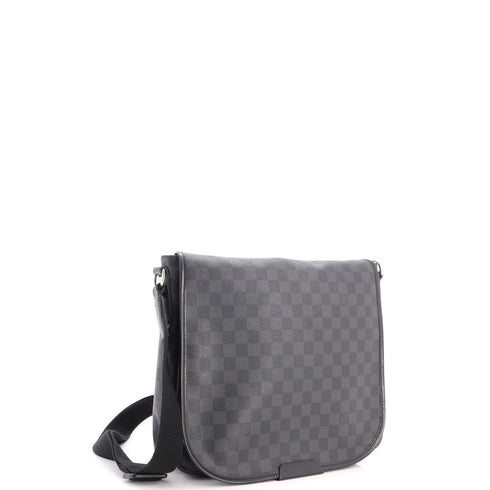 Daniel Messenger Bag Damier Graphite MM