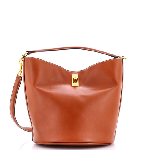 Bucket 16 Bag Leather