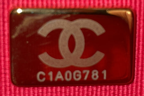 Coco Love CC Heart Wallet on Chain Quilted Lambskin