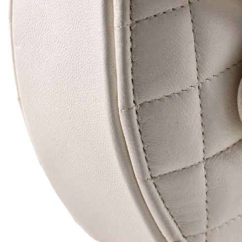 CC in Love Heart Clutch with Chain Quilted Lambskin