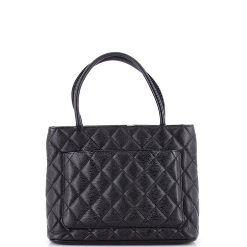 Medallion Tote Quilted Caviar