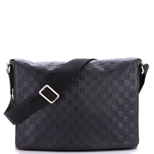 District NM Messenger Bag Damier Infini Leather MM