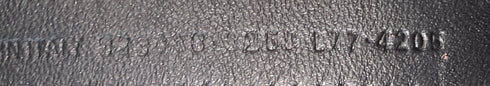 City Classic Studs Bag Leather Medium