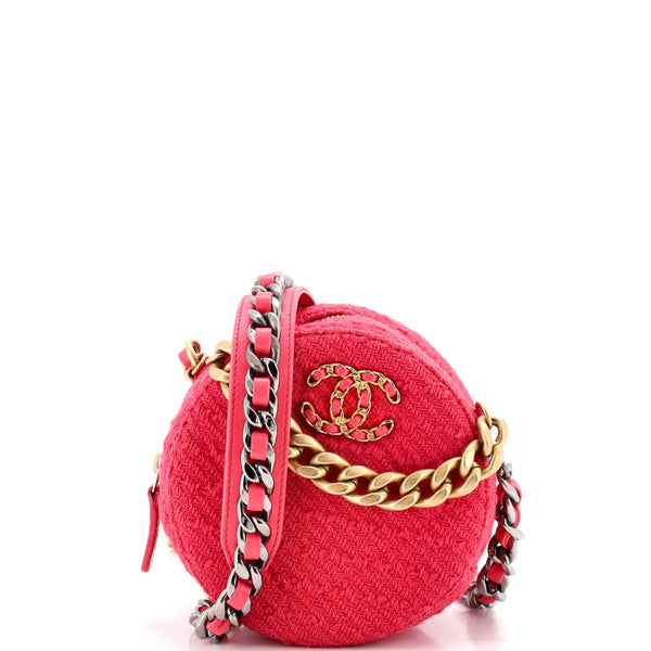 19 Round Clutch with Chain Quilted Tweed