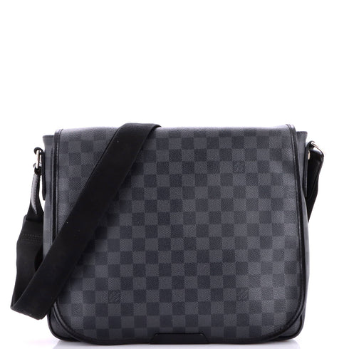 Daniel Messenger Bag Damier Graphite MM