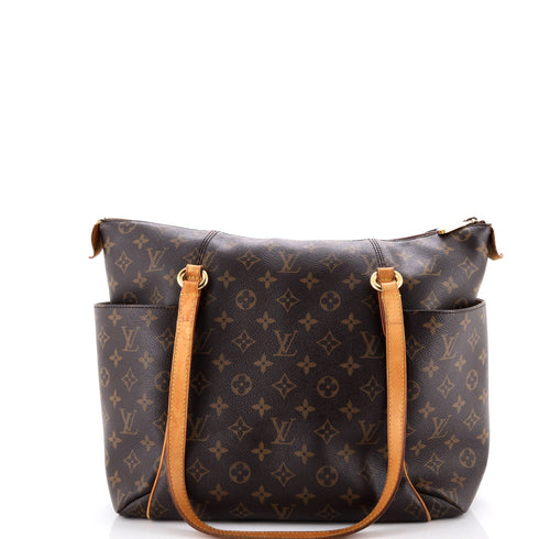 Totally Handbag Monogram Canvas MM