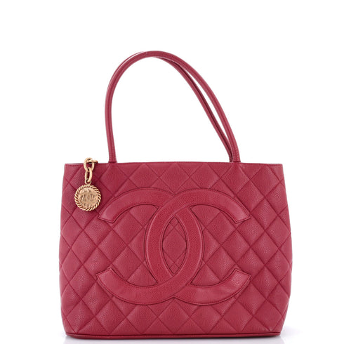 Medallion Tote Quilted Caviar