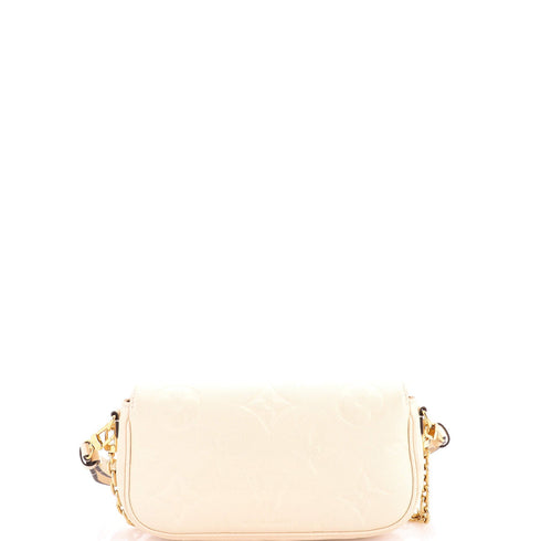 Ivy Wallet on Chain Monogram Empreinte Giant