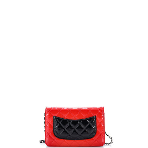 Bicolor Wallet on Chain Quilted Patent