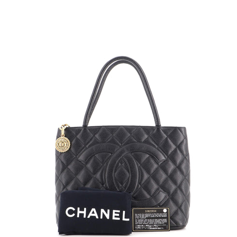Medallion Tote Quilted Caviar