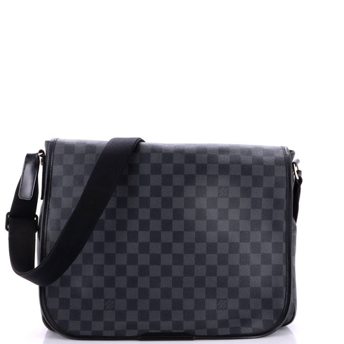 Daniel Messenger Bag Damier Graphite GM