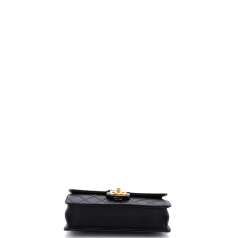 Chic Pearls Flap Bag Quilted Lambskin Small
