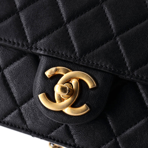 Chic Pearls Flap Bag Quilted Lambskin Small