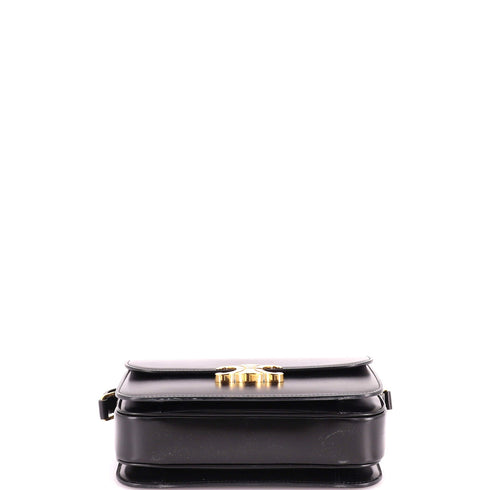 Triomphe Shoulder Bag Smooth Calfskin Medium